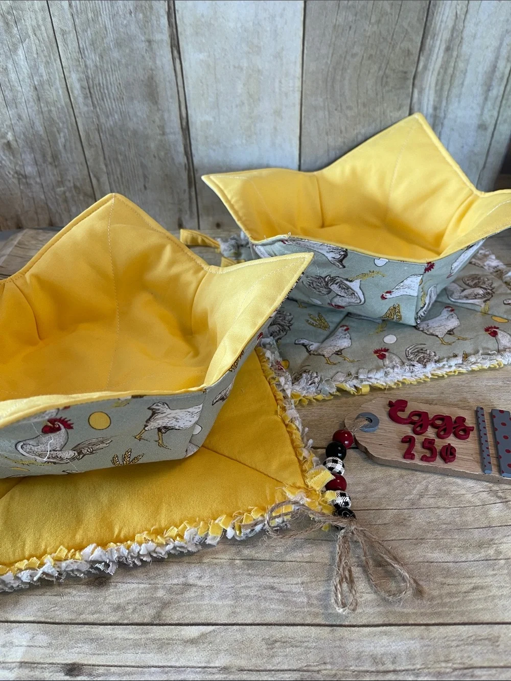 5 Pc Set Chicken Microwave Bowl Cozies Fabric Bowls & Two Hotpads & Eggs Decor